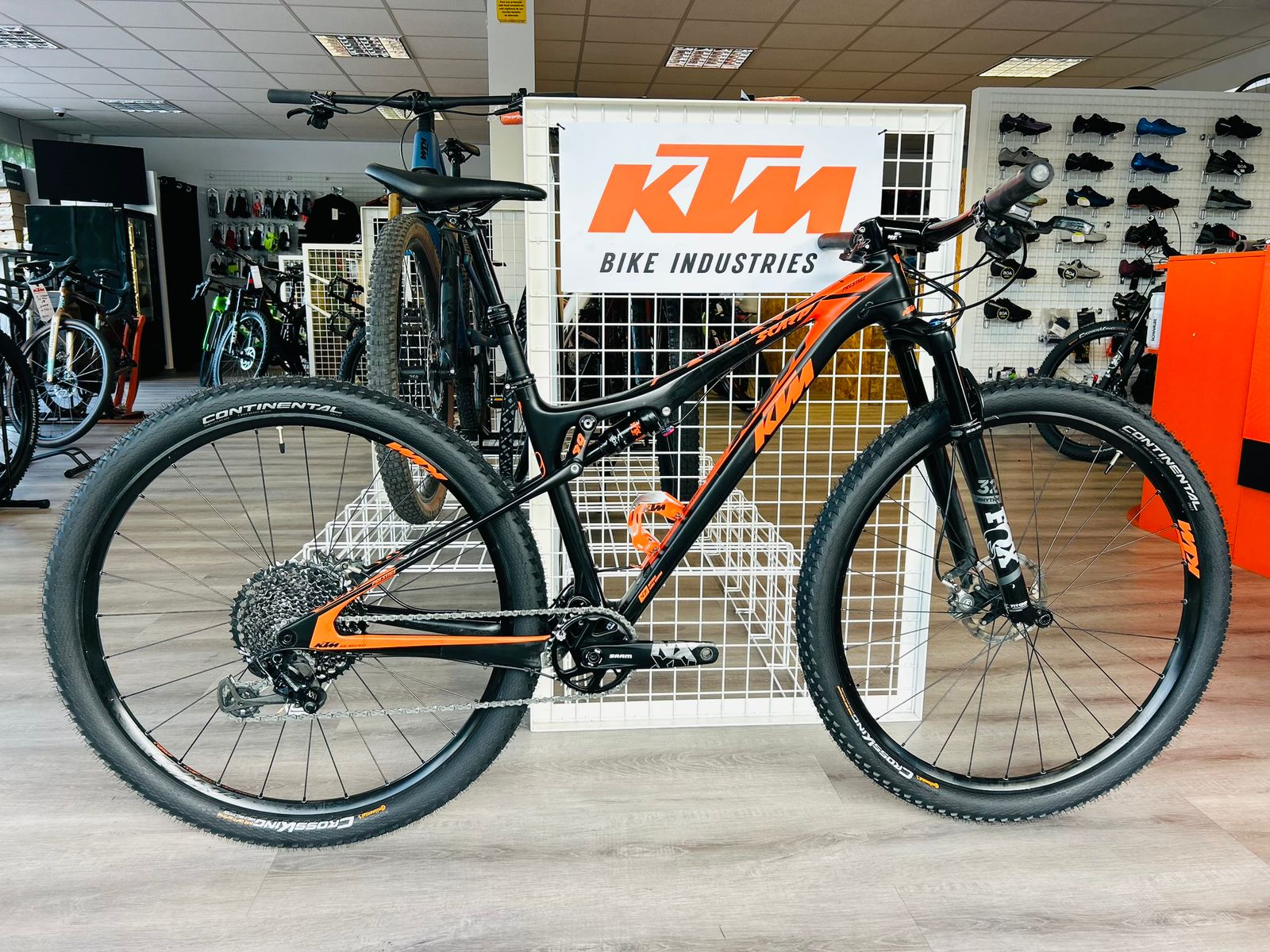 KTM SCARP PRESTIGE